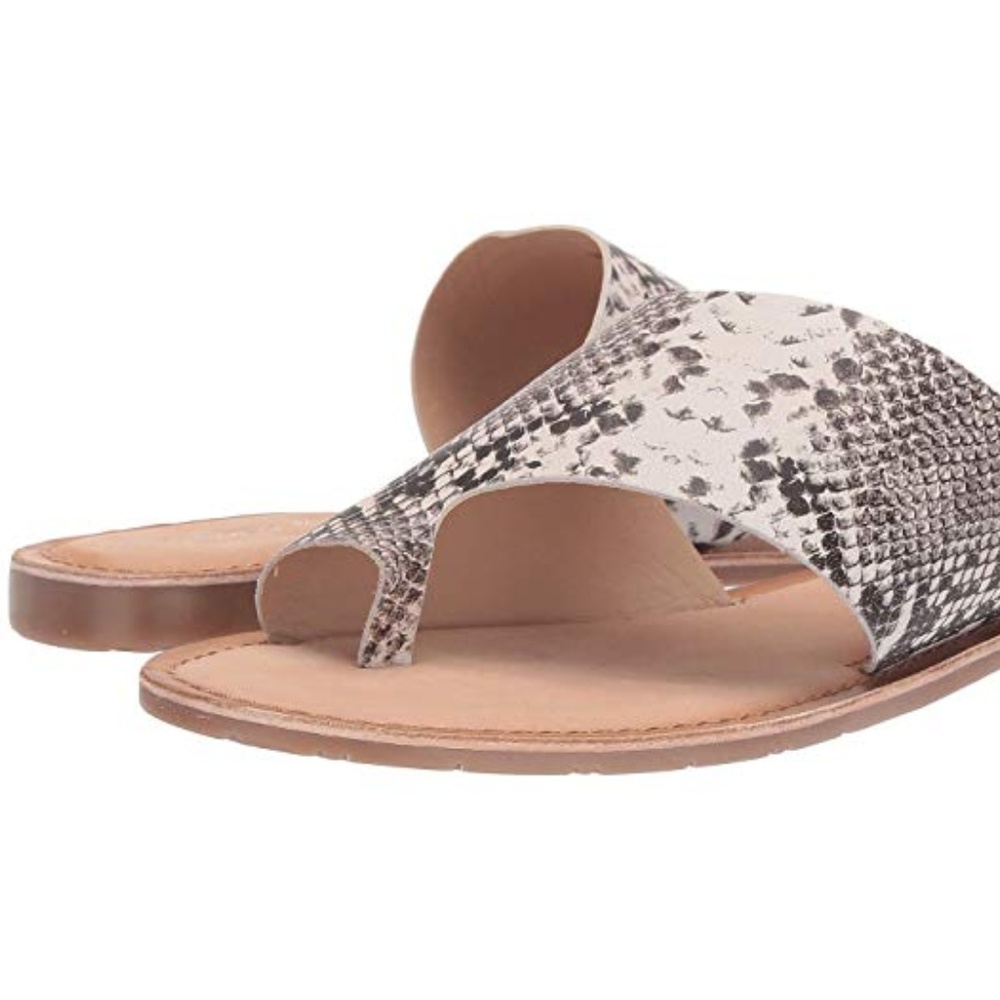 Chinese Laundry Gemmy Sandal in Snake